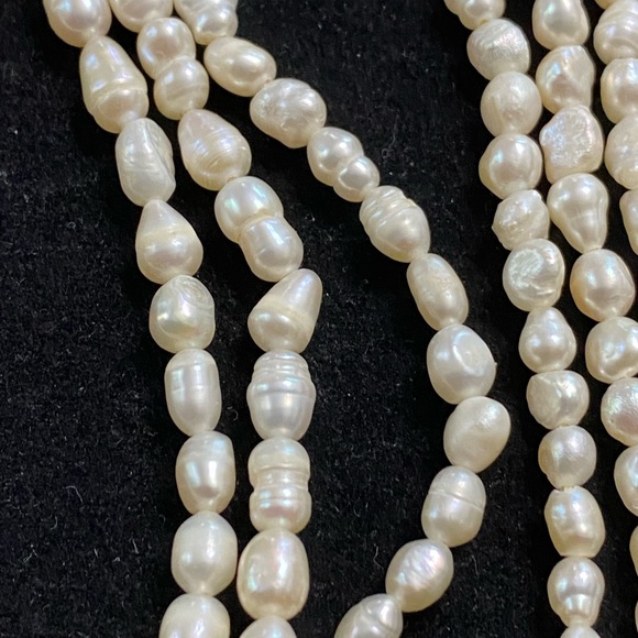 VTG 1950’s Genuine 18” 3 Strand Seed Pearls with 10K Clasp Necklace Final Price - Picture 6 of 12